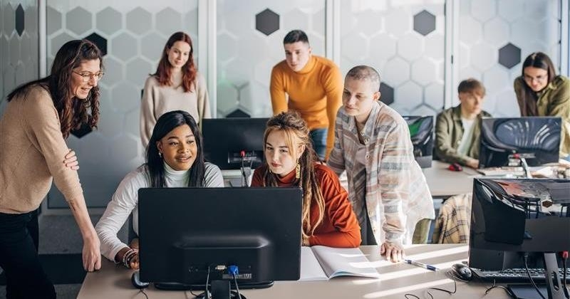 From vision to value: making digital transformation work | The e ...